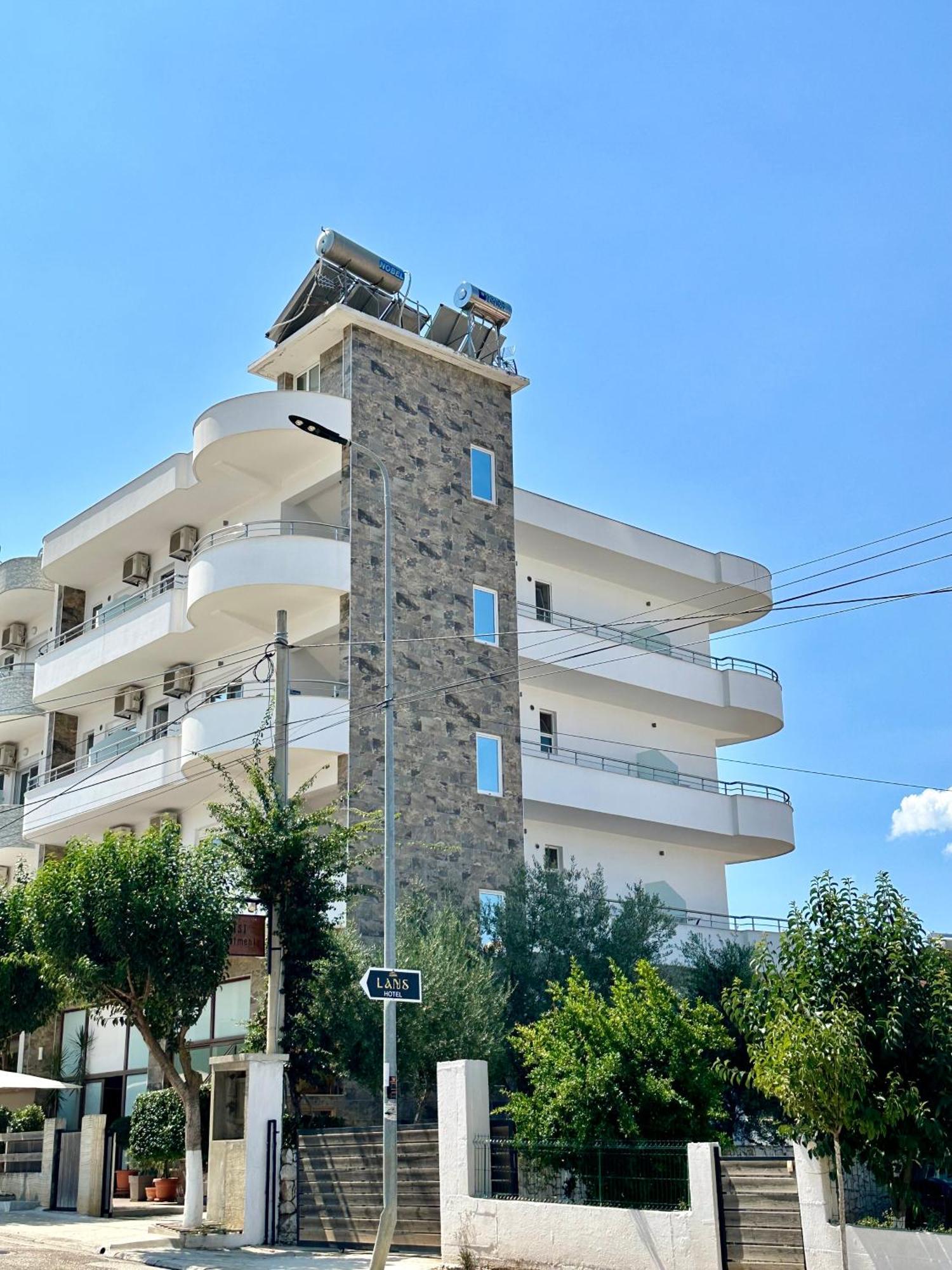 Visi Apartments คซามิล ภายนอก รูปภาพ